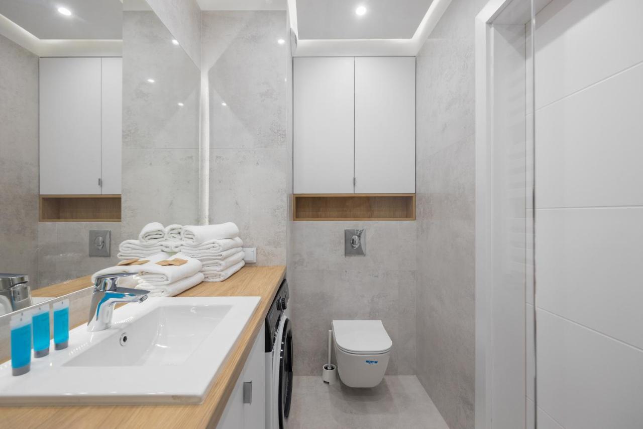 Aurora Prime Apartment Varsó Kültér fotó
